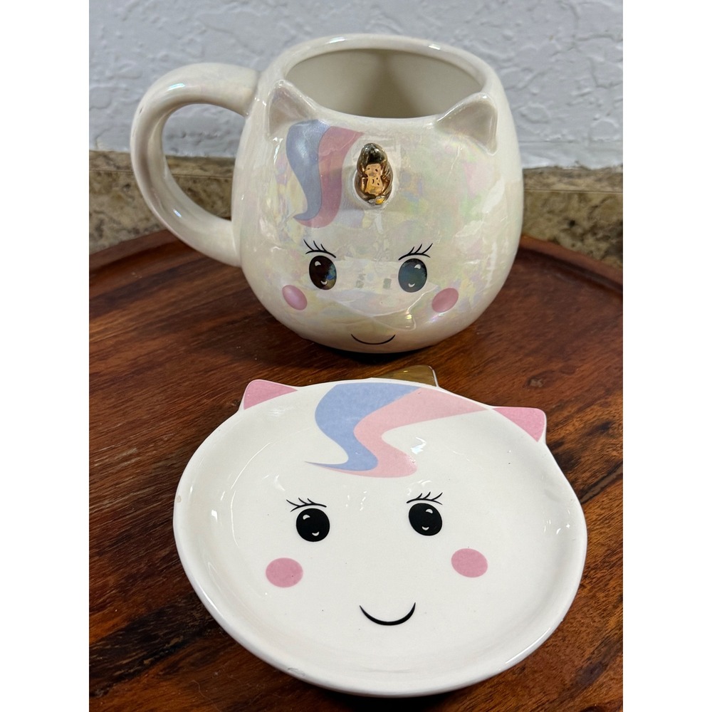 Iridescent 10 Strawberry Street Unicorn Mug & Saucer Set White Excellent